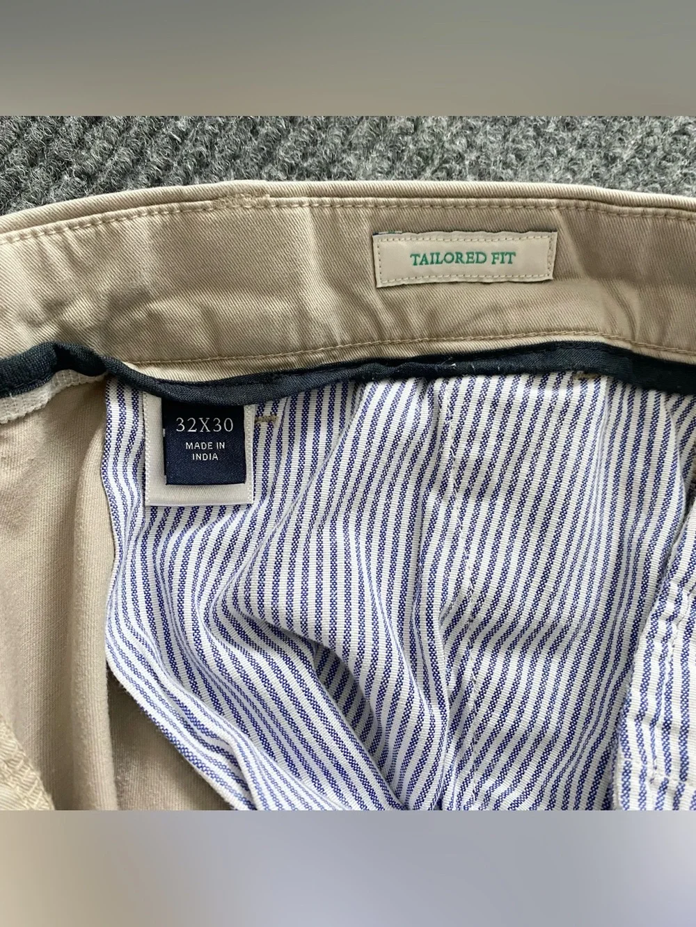 Jos A Banks Khaki Chino Pants Men’s Size 32x30 Tailored Fit